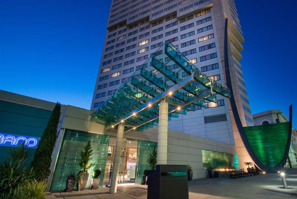 Hotel Murano Tacoma Bagian luar foto Hilton Athens