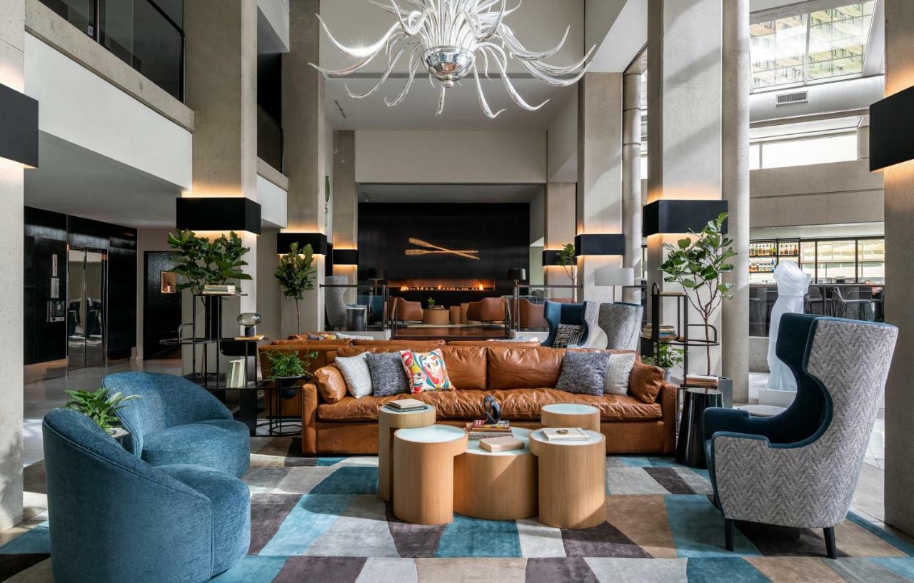 Hotel Murano Tacoma Bagian luar foto The lobby of the hotel